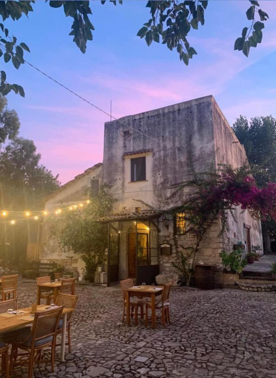 Agriturismo Masseria Pozzo Sperlonga Buitenkant foto