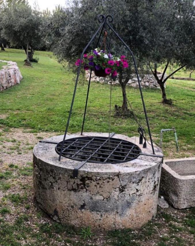 Agriturismo Masseria Pozzo Sperlonga Buitenkant foto