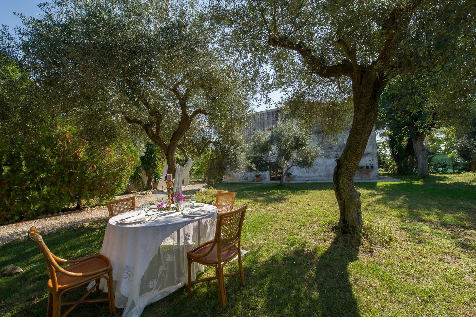 Agriturismo Masseria Pozzo Sperlonga Buitenkant foto